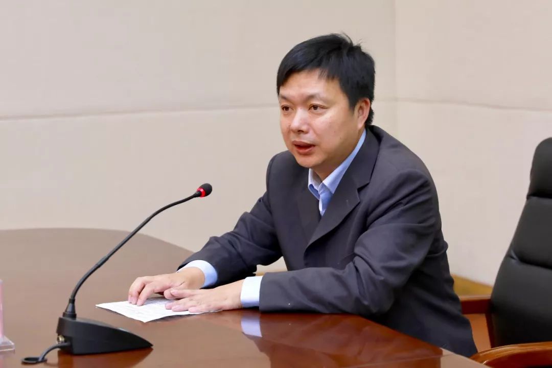 塞尔柯克漂流记